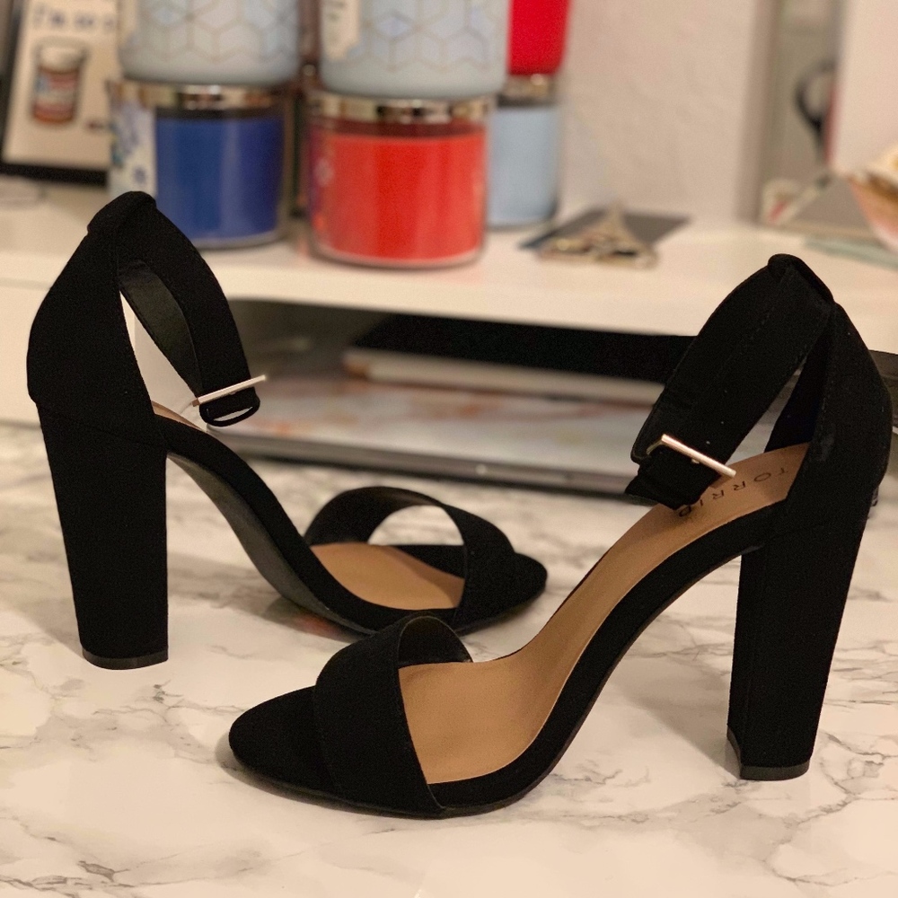 Torrid BLACK ANKLE STRAP HEEL SANDAL (WIDE WIDTH)